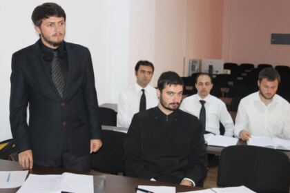 Examen de licenţă şi masterat în teologie ortodoxă la Facultatea de Istorie, Filosofie şi Teologie din cadul Universităţii „Dunărea de Jos“, Galaţi – fotografia 3