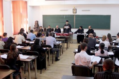 Examen de licenţă şi masterat în teologie ortodoxă la Facultatea de Istorie, Filosofie şi Teologie din cadul Universităţii „Dunărea de Jos“, Galaţi – fotografia 9