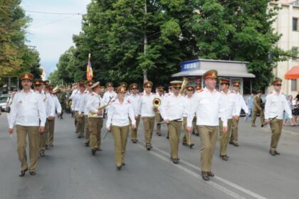 Înălţarea Domnului şi Ziua Eroilor în Arhiepiscopia Dunării de Jos – fotografia 3