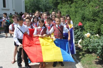 Înălţarea Domnului şi Ziua Eroilor în Arhiepiscopia Dunării de Jos – fotografia 14