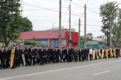 Înălţarea Domnului şi Ziua Eroilor în Arhiepiscopia Dunării de Jos – fotografia 25
