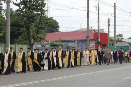 Înălţarea Domnului şi Ziua Eroilor în Arhiepiscopia Dunării de Jos – fotografia 27