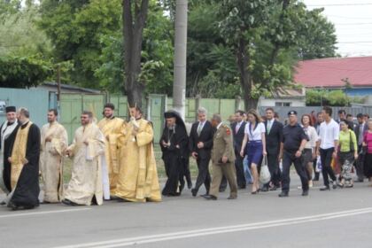 Înălţarea Domnului şi Ziua Eroilor în Arhiepiscopia Dunării de Jos – fotografia 28