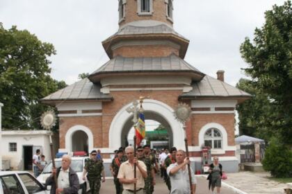 Înălţarea Domnului şi Ziua Eroilor în Arhiepiscopia Dunării de Jos – fotografia 30