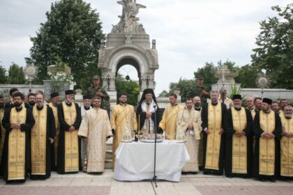 Înălţarea Domnului şi Ziua Eroilor în Arhiepiscopia Dunării de Jos – fotografia 42