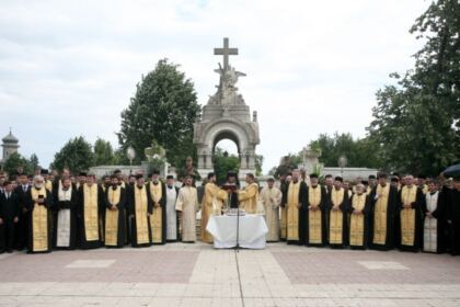 Înălţarea Domnului şi Ziua Eroilor în Arhiepiscopia Dunării de Jos – fotografia 49
