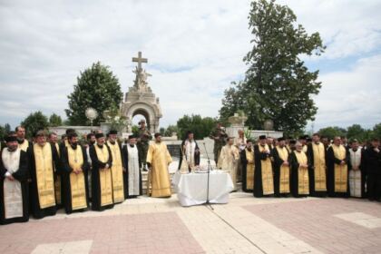 Înălţarea Domnului şi Ziua Eroilor în Arhiepiscopia Dunării de Jos – fotografia 54