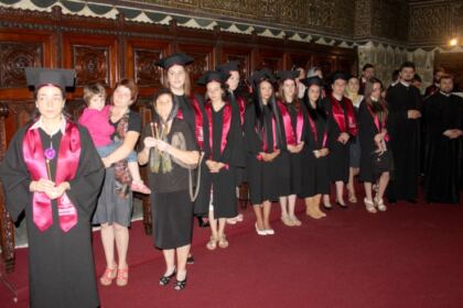 Cursul festiv al studenţilor şi masteranzilor teologi de la Dunărea de Jos – fotografia 1