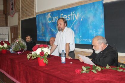 Cursul festiv al studenţilor şi masteranzilor teologi de la Dunărea de Jos – fotografia 9