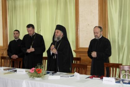 Sesiunea festivă de închidere a proiectului „Alege Şcoala!“ în Arhiepiscopia Dunării de Jos – fotografia 7