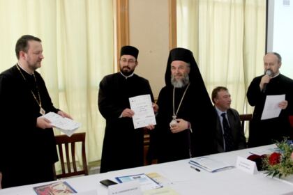 Sesiunea festivă de închidere a proiectului „Alege Şcoala!“ în Arhiepiscopia Dunării de Jos – fotografia 14