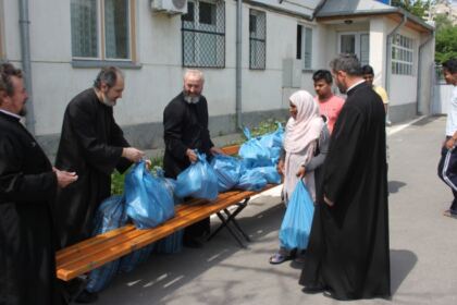 Activitate filantropic la Centrul regional de cazare şi proceduri pentru solicitanţii de azil – fotografia 6
