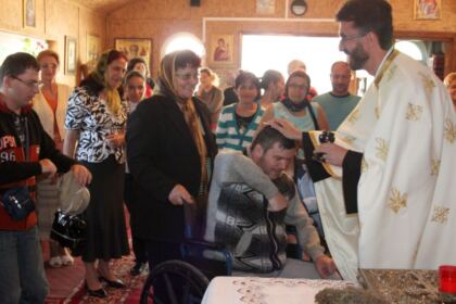 Activitate social-filantropică la parohia „Sfântul Ştefan cel Mare“ din Galaţi – fotografia 7