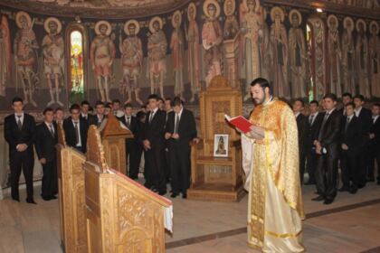 Examen pentru certificarea competenţelor profesionale la Seminarul Teologic „Sf. Ap. Andrei“ din Galaţi – fotografia 4