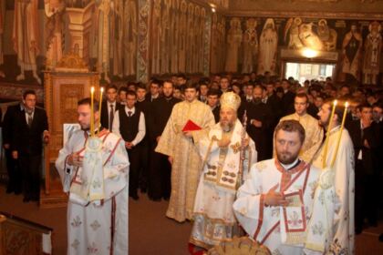 Curs festiv la Seminarul Teologic „Sf. Ap. Andrei“ din Galaţi – fotografia 3