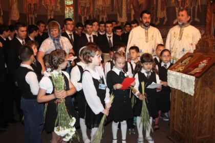 Curs festiv la Seminarul Teologic „Sf. Ap. Andrei“ din Galaţi – fotografia 14