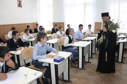 Curs festiv la Seminarul Teologic „Sf. Ap. Andrei“ din Galaţi – fotografia 19