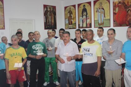 Vizita pascală a Înaltpreasfinţitului Părinte Arhiepiscop Casian la Penitenciarul Galaţi – fotografia 1