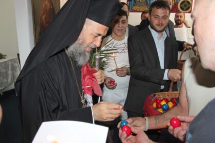 Vizita pascală a Înaltpreasfinţitului Părinte Arhiepiscop Casian la Penitenciarul Galaţi – fotografia 4