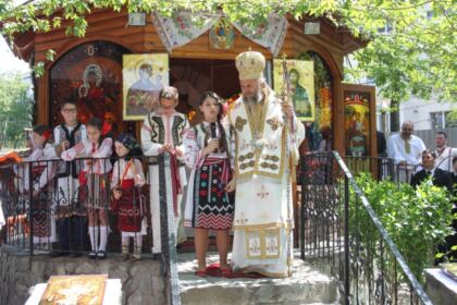 Etapa eparhială a concursului–spectacol „Bucuria de a fi creştin“,  în Arhiepiscopia Dunării de Jos – fotografia 3