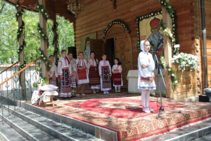 Etapa eparhială a concursului–spectacol „Bucuria de a fi creştin“,  în Arhiepiscopia Dunării de Jos – fotografia 17
