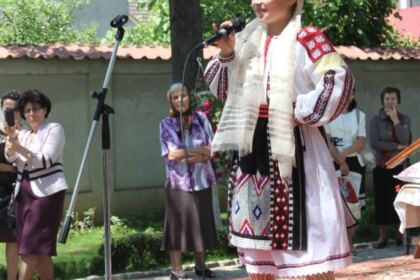 Etapa eparhială a concursului–spectacol „Bucuria de a fi creştin“,  în Arhiepiscopia Dunării de Jos – fotografia 20