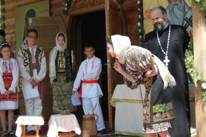 Etapa eparhială a concursului–spectacol „Bucuria de a fi creştin“,  în Arhiepiscopia Dunării de Jos – fotografia 38