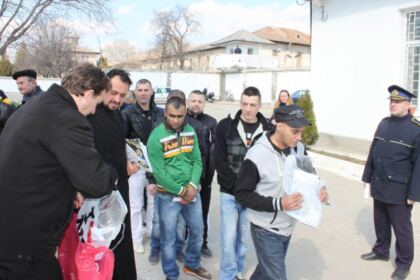 Sfinţirea noii troiţe din cadrul Penitenciarului Galaţi – fotografia 12