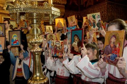 Duminica Ortodoxiei sărbătorită în Arhiepiscopia Dunării de Jos – fotografia 10