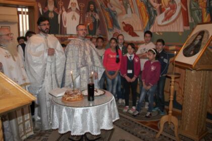 Sfinţii Cosma şi Damian prăznuiţi la Aşezământul Filantropic „Sfântul Vasile cel Mare“ din Galaţi – fotografia 8