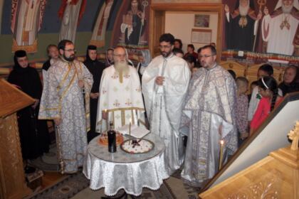 Sfinţii Cosma şi Damian prăznuiţi la Aşezământul Filantropic „Sfântul Vasile cel Mare“ din Galaţi – fotografia 10