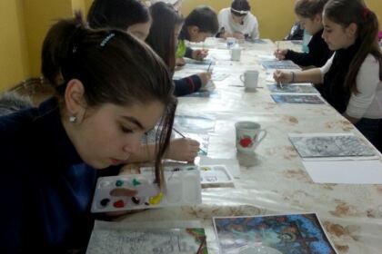Curs de pictură pe sticlă în Arhiepiscopia Dunării de Jos – fotografia 1