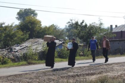 Asociaţia Ecumenică a Bisericilor din România sprijină familiile sinistrate din judeţul Galaţi – fotografia 19