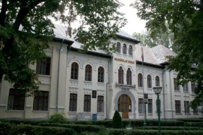 Deschiderea noului an şcolar la Seminarul Teologic „Sfântul Apostol Andrei“ din Galaţi – fotografia 1