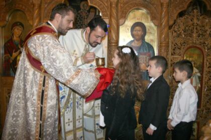 Deschiderea noului an şcolar la Seminarul Teologic „Sfântul Apostol Andrei“ din Galaţi – fotografia 9