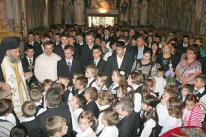 Deschiderea noului an şcolar la Seminarul Teologic „Sfântul Apostol Andrei“ din Galaţi – fotografia 17