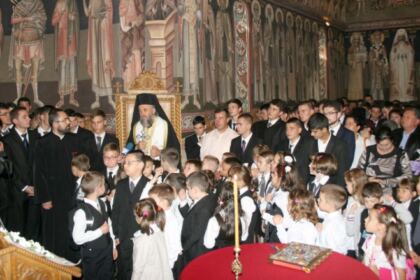 Deschiderea noului an şcolar la Seminarul Teologic „Sfântul Apostol Andrei“ din Galaţi – fotografia 19