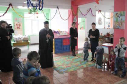 Vizita Înaltpreasfinţitului Casian la Grădiniţa „Familia“ din Brăila – fotografia 17
