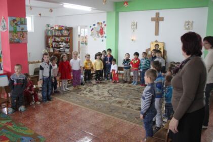 Vizita Înaltpreasfinţitului Casian la Grădiniţa „Familia“ din Brăila – fotografia 18