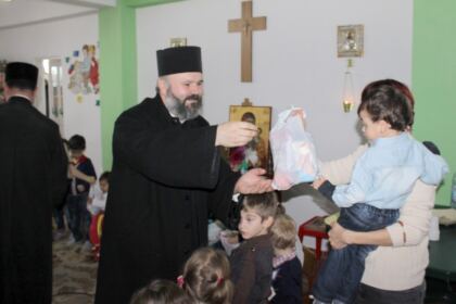 Vizita Înaltpreasfinţitului Casian la Grădiniţa „Familia“ din Brăila – fotografia 20