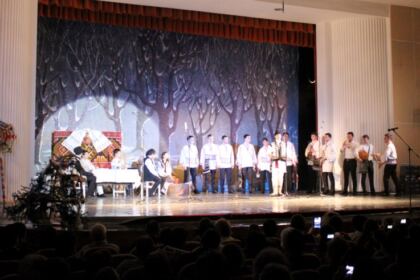 Serbarea de Crăciun a Seminarului Teologic Ortodox „Sfântul Apostol Andrei“ din Galaţi – fotografia 15