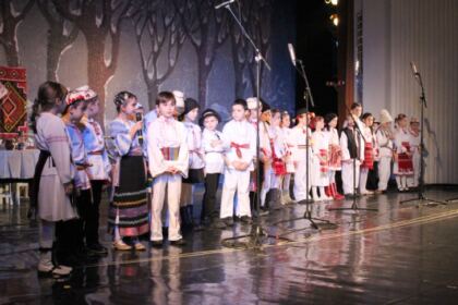 Serbarea de Crăciun a Seminarului Teologic Ortodox „Sfântul Apostol Andrei“ din Galaţi – fotografia 21