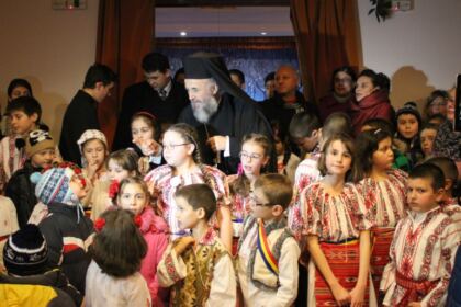 Serbarea de Crăciun a Seminarului Teologic Ortodox „Sfântul Apostol Andrei“ din Galaţi – fotografia 34