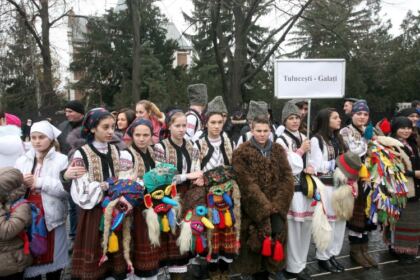 Festivalul de datini şi obiceiuri „Tudor Pamfile” la Catedrala Arhiepiscopală din Galaţi – fotografia 5