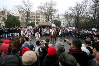 Festivalul de datini şi obiceiuri „Tudor Pamfile” la Catedrala Arhiepiscopală din Galaţi – fotografia 9