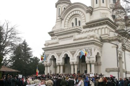 Festivalul de datini şi obiceiuri „Tudor Pamfile” la Catedrala Arhiepiscopală din Galaţi – fotografia 10