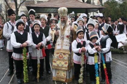 Festivalul de datini şi obiceiuri „Tudor Pamfile” la Catedrala Arhiepiscopală din Galaţi – fotografia 19