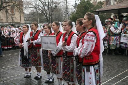 Festivalul de datini şi obiceiuri „Tudor Pamfile” la Catedrala Arhiepiscopală din Galaţi – fotografia 22