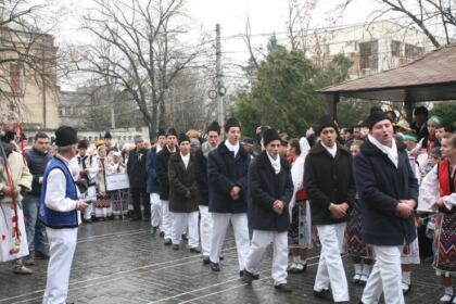 Festivalul de datini şi obiceiuri „Tudor Pamfile” la Catedrala Arhiepiscopală din Galaţi – fotografia 24
