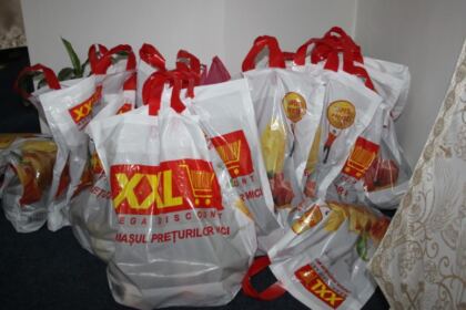 Activităţi social-filantropice la Duminica Înfricoşătoarei Judecăţi – fotografia 2